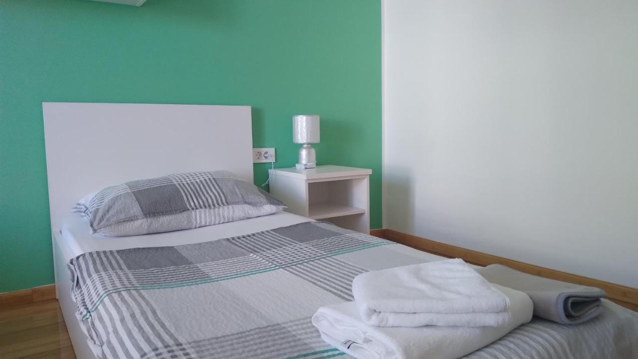 Apartmani "Lorenzo" Novalja Dış mekan fotoğraf