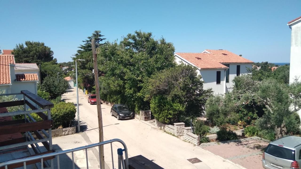 Apartmani "Lorenzo" Novalja Dış mekan fotoğraf