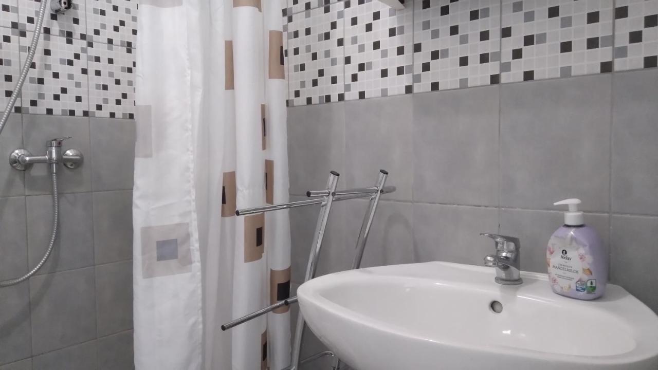 Apartmani "Lorenzo" Novalja Dış mekan fotoğraf